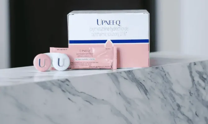 Upneeq prescription eye drops for droopy eyelids at The Skin Clinic